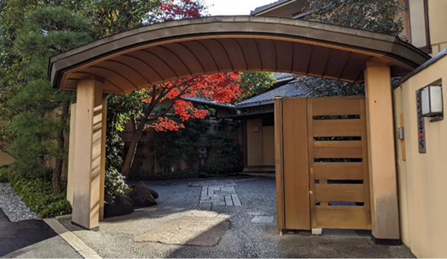 遠州茶道宗家玄関