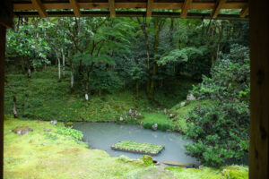 <ruby>近江<rt>おうみ</rt></ruby><ruby>孤篷庵<rt>こほうあん</rt></ruby>