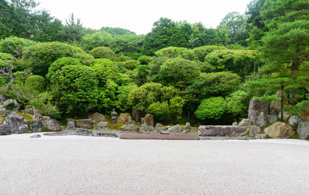 南禅寺　方丈南庭　鶴亀の庭